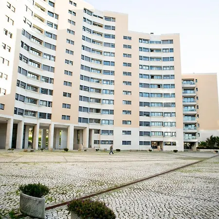 Ideal 2 Lisbon