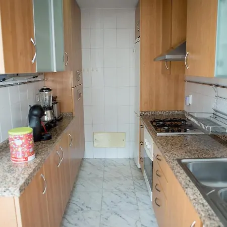 Ideal 2 Apartment