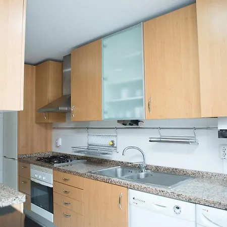 Ideal 2 Apartment Lisbon
